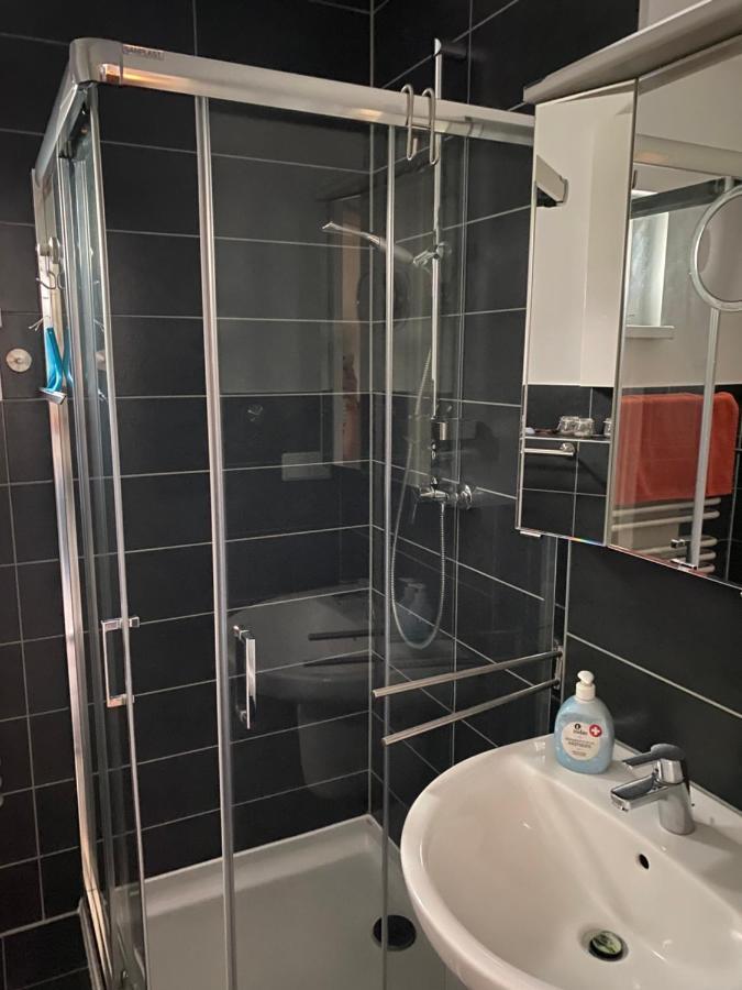 A van Kloppers Ferienwohnung Wiek auf Rügen Exterior foto